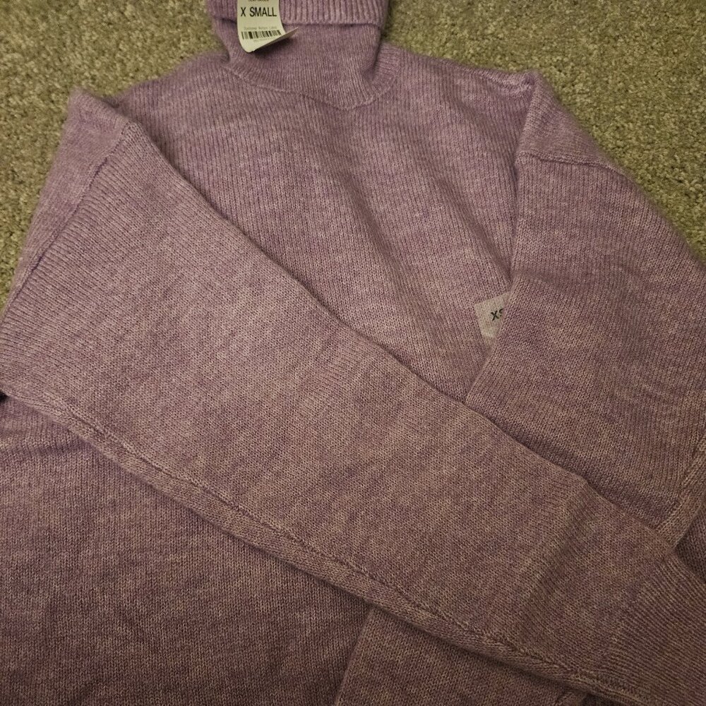 ON 34TH XS Lavender Turtleneck Sweater